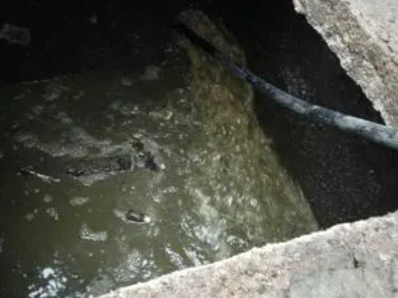 东莞松山湖专业化粪池清理做事细致周到、管道疏通清洗